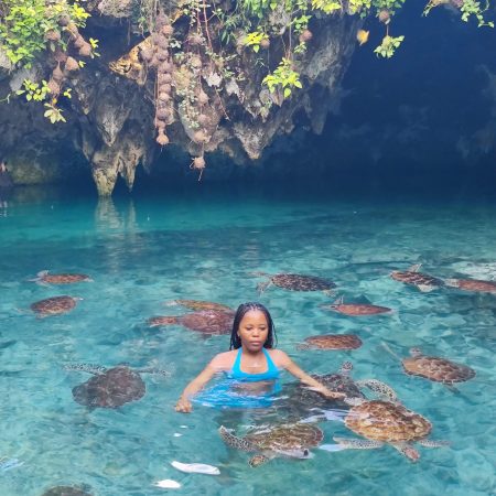 Swimming with Turtles at Nungwi Beach_Photos from Hamza_8