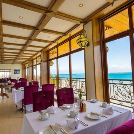 Wetu_Golden Tulip Zanzibar Resort_Restaurant